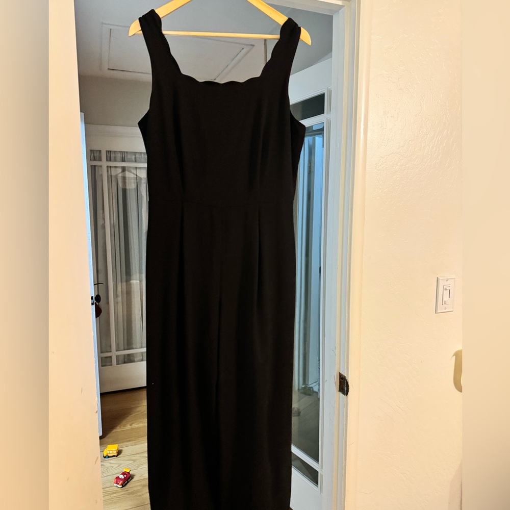 Monteau Los Angeles Jumpsuit with scalloped neckline - XL